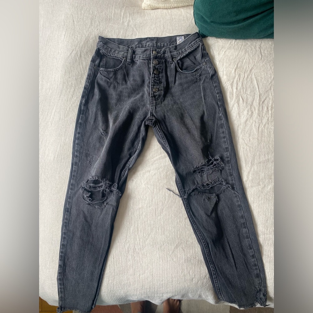 Free People ripped cropped straight leg black jeans - size 28